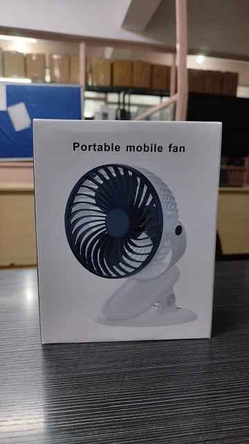 AirFlex USB Desktop Fan